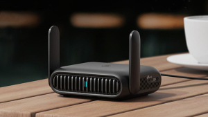 Pocket Rocket Router: TP-Link's Tiny Wi-Fi 7 Powerhouse!