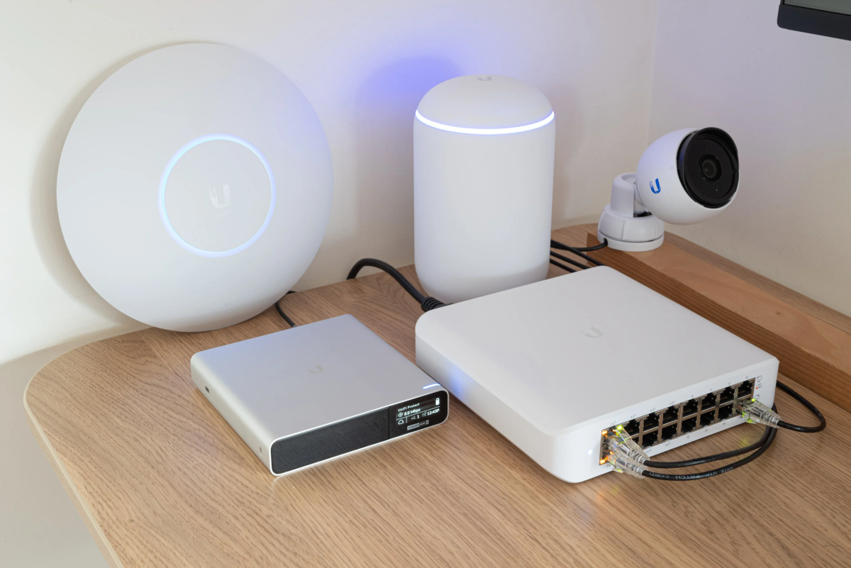 Ubiquiti releases UniFi Network 10.2 with Topology Time Machine